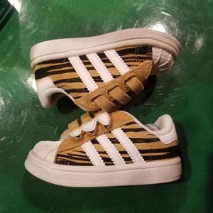 Adidas tiger shoes